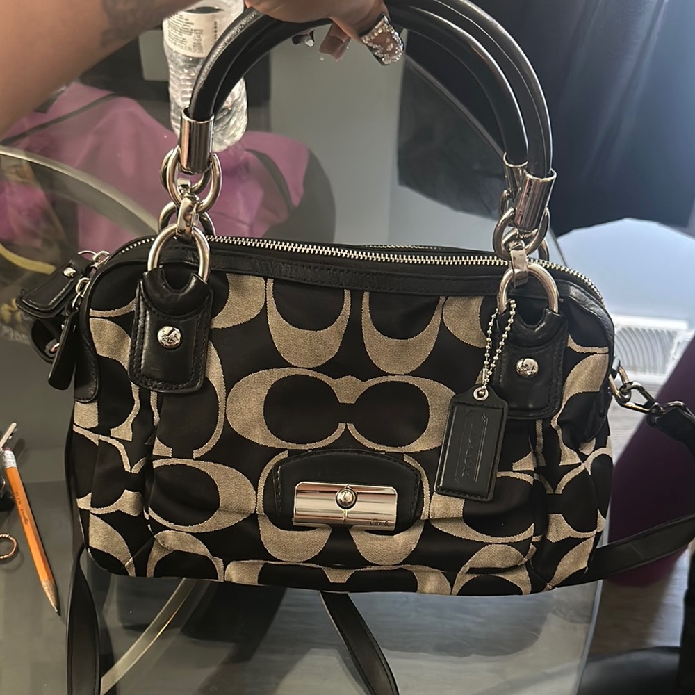 Coach arm or crossbody Purse